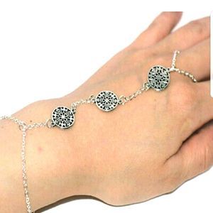 Hand bracelet
